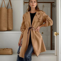 Nordlicht™-Mantel aus Geripptem Strick mit Verstellbarer Passform / Schicker Minimalismus, der Jedes Outfit Aufwertet! – Kaffee