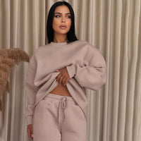 Isys™ Sweat-Set mit cleanem Look und Premium-Komfort – Beige