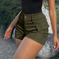 Nivara™-Shorts aus Premium-Twill mit Cargotaschen und Hohem Bund – Grün