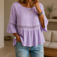 Alina™ Bluse aus Baumwoll-Leinen mit Zarter Spitze und Ausgestellten Ärmeln – Lila
