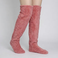 (KAUF 1, ERHALTE 2 GRATIS) Veloura™ Premium Kuschelsocken aus Weichem Plüschstoff – Rosa