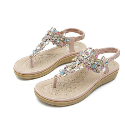 Ivanna - Strassbesetzte böhmische Freizeit-Sandalen