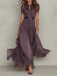 Flavia | Elegantes Langes Kleid Violett Mit Tropfen-Ausschnitt Spitze – Violett