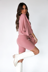 Damen Loungewear Set: Übergroßes T-Shirt mit Fahrradhose, Bequem und Vielseitig – Rosa