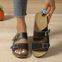 Eloisa – Stilvolle Verstellbare Keilsandalette – Schwarz