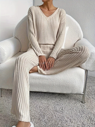 Annie - Gestricktes Lounge-Set mit Rippenmuster und V-Ausschnitt