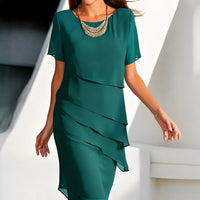 Nathalia - Ein figurbetontes Damenkleid – Grün