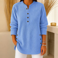 Jocelyn - Ein gemütlicher Damenpullover mit Knopfdetails – Blau
