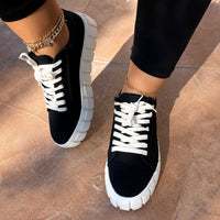 Marit - Komfortable Damensneakers – Schwarz / Weiß