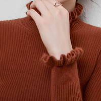 Alva - Stilvoller Damenpullover mit Rollkragen – Rotbraun