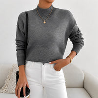 Roxana - Eleganter Damenpullover mit mittelhohem Kragen – Grau