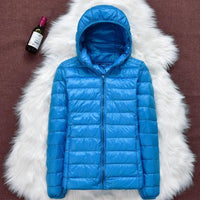 Helga | Wasserdichte Daunenjacke – Himmelblau