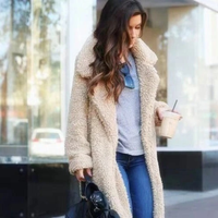 Anneliese | Warme Teddy Winterjacke – Aprikose