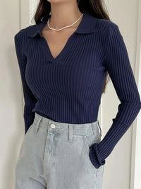 Cliarel | Stilvoller einfarbiger Pullover mit geripptem Kragen – Marine