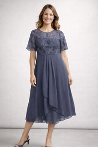 Beatrice | Zartes Spitzen Chiffon Midikleid – Grau