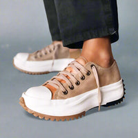 Xena | Hochwertige Orthopädische Schuhe mit Plateau-Sohle – Taupe
