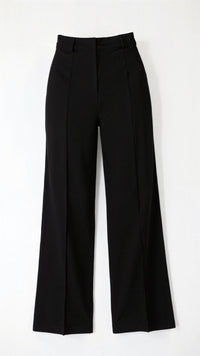 Mathilda Hose mit Weitem Bein – Schwarz