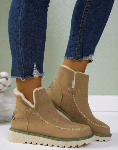 Olizaveia | Bequeme Winterstiefel aus Wolle mittelhoch und elegant