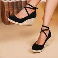 Avery | Elegante schwarze Damen-Keilabsätze mit Espadrille-Sohle – Schwarz