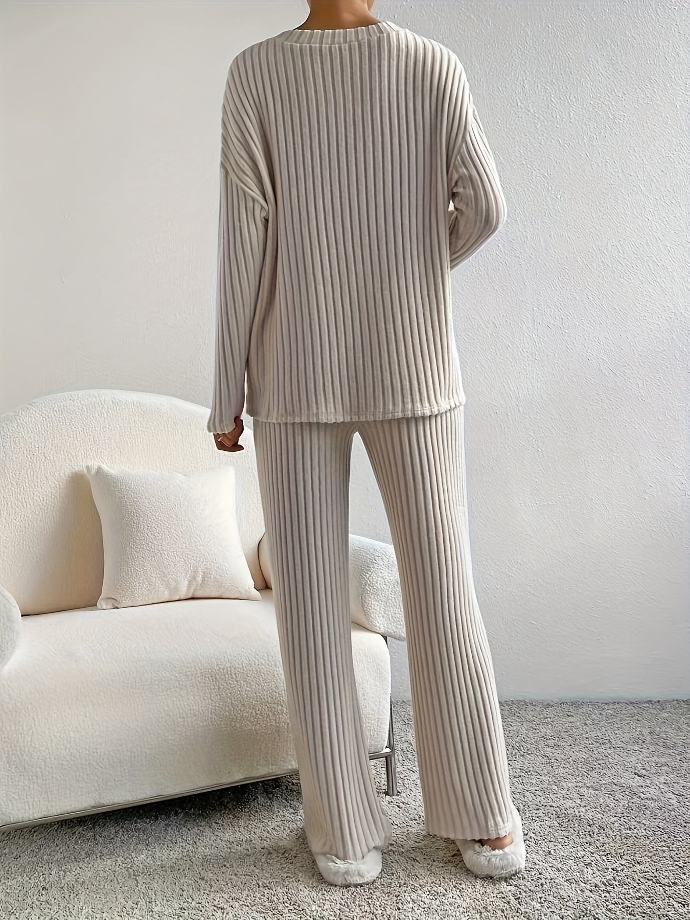 Annie - Gestricktes Lounge-Set mit Rippenmuster und V-Ausschnitt