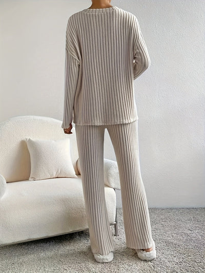 Annie - Gestricktes Lounge-Set mit Rippenmuster und V-Ausschnitt