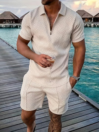 Zweiteiler für Herren - Stilvolles Set mit Poloshirt und Shorts für den Sommer – Beige