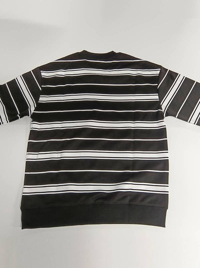 Witta | Maßgeschneidertes und elegantes Sommerkleidungsstück