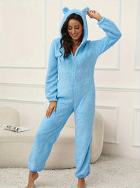 Leyorae | Einfarbiger Flauschiger Kapuzen-Lounge-Overall – Himmelblau