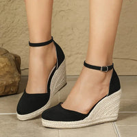 Carla - Elegante Damen-Keilsandalen mit Knöchelriemen – Schwarz