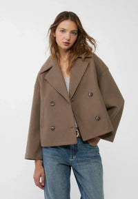 Charlotte | Kurze Zweireiher-Jacke – Braun