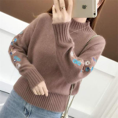 Vyrelith | Strickpullover aus dickem Kaschmir mit Blumenstickerei
