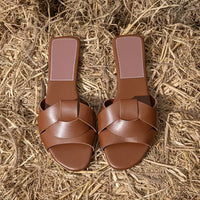 Selma | Schicke Damen-Rutschsandalen – Dunkelbraun