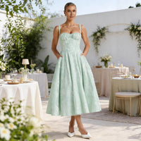 Johanna | Damen Cocktailkleid mit Rüschenoberteil ausgestelltem Jacquard-Rock – Mintgrün
