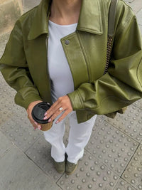 Damen Jacke mit Breitem Revers und Reißverschluss und Druckknopf – Olivgrün