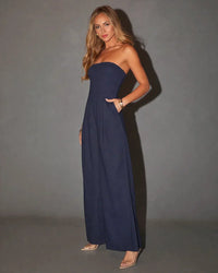 Damen Jumpsuit mit trägerlosen Oberteil und geraden Hosenbeinen – Blau
