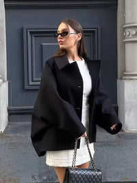 Damen Kurze Jacke mit Knopfverschluss und Umlegekragen – Schwarz