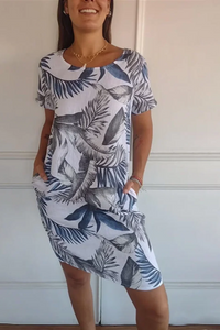 Damen lässiges geblümtes Kleid mit Taschen | Mini – Weiß/Blau