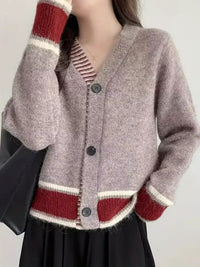 Damen Langarm Strickjacke mit V-Ausschnitt und Drei-Knopf-Leiste in melierter Oberfläche – Mauve