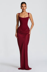 Damen Langes Kleid mit Korsettoberteil breiten Schulterträgern und seitlicher Raffung – Bordeaux