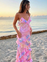 Damen Maxikleid mit Spaghettiträgern V-Ausschnitt Volants und offenem Rücken mit Blumenmuster – Rosa