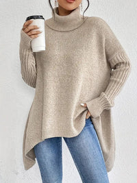 Greta | Damen Oversized Turtleneck Sweater mit geripptem Rollkragen und verlängertem Saum – Wüstenkhaki