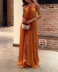Damen Plissiertes Maxikleid mit gekreuzten Neckholder Trägern – Schokolade
