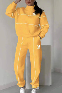 Damen Set mit Halbreißverschluss-Pullover und Jogginghose mit Kontraststreifen – Gelb