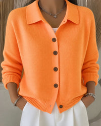 Nora | Damen Strickjacke mit Hemdkragen und Knopfleiste Relaxed Fit – Orange