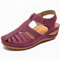 Damen stützende Walkingsandalen | Bequeme – Rotwein