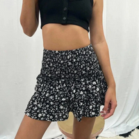 Damen trendiger Minirock | Mini – Schwarz Blume