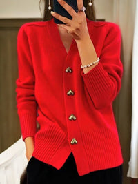Leonie | Damen V-Ausschnitt Strick-Cardigan mit Herzknöpfen Relaxed Fit – Rot