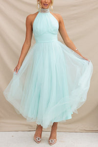 Phoebe - Kleid mit langem Rock – Hellblau