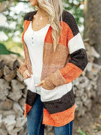 Aszitra | Strickjacke mit lockerer Passform für Damen – Orange Schwarz