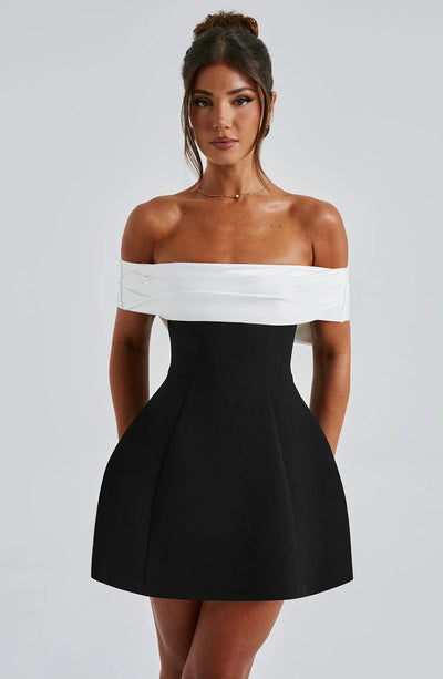 Finja - Süßes Kleid mit Schleife